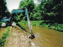 Rückbau von Ufersicherungen im Zuge der Gewässerpflege