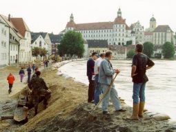 Donaukai beim Hochwasser 1999