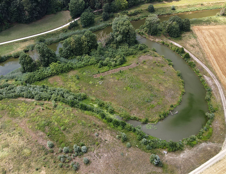 Link führt zur Seite Neuschaffung Altgewässer in Regelmannsbrunn